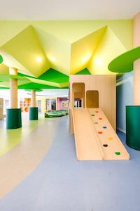Playfully Vibrant Studio Spaces Image 2