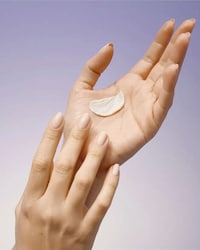 Mineral Anti-Aging Sunscreens Image 2