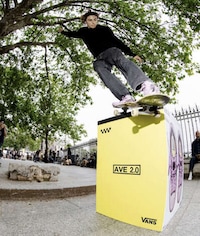 Skateboarding Shoe Tours Image 4
