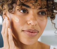Night-Blooming Flower Serums Image 3