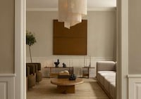 Salon-Honoring Joint Exhibitions Image 2