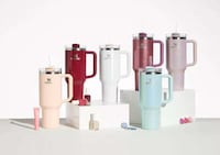 Beauty-Inspired Vibrant Water Tumblers Image 5