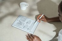 Ultra-Thin E-Note Tablets Image 3