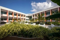 Shelter-Functioning Schools Image 2
