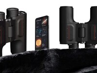 Advanced AR-Powered Binoculars Image 5