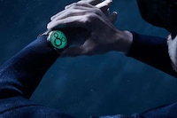 Luminous Low-Light Dive Watches Image 3