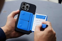 Notebook-Equipped Smartphone Accessories Image 4