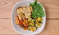 Responsibly-Sourced Seasonal Menus