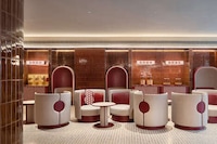 Contemporary Sleek Boutique Hotels Image 3