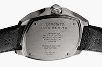 Haute Titanium Pilot Timepieces Image 4
