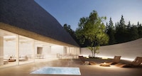 Curvaceous Privacy Wall Homes Image 4