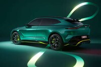 F1-Inspired SUV Models Image 2