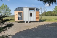 Space-Conscious Compact Homes Image 3