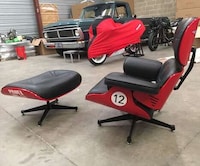 Supercar-Inspired Lounge Chairs Image 2
