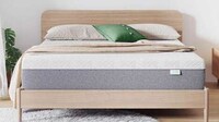 Budget-Friendly Quad-Layer Mattresses Image 2