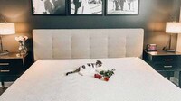 Budget-Friendly Quad-Layer Mattresses Image 4