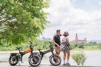 Dual-Motor Electric Bikes Image 3