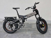 Dual-Motor Electric Bikes Image 5