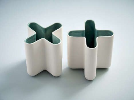 Connection-Inspired X-Shaped Vases