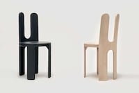 Curved Minimal Chair Exhibitions Image 1