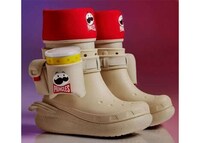 Potato Chip-Holding Boots Image 2