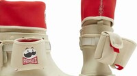 Potato Chip-Holding Boots Image 3