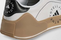 Designer-Backed Low-Cut Sneakers Image 1