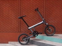 Collapsible Commuter eBikes Image 4