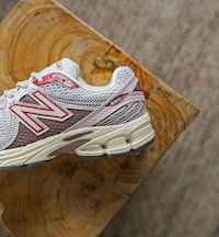 Pink-Tinged Lifestyle Sneakers Image 1