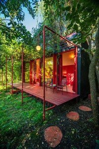 Electric Garden-Nestled Cottages Image 2