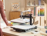 Advanced Manual Heat Presses Image 1