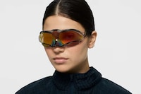 Athletic Avant-Garde Sunglasses Image 2