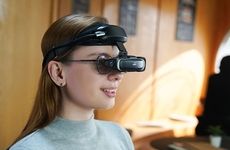 Ultra-Wide Head-Mounted Displays