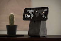 Cement-Made Smartphone Stands