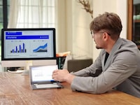 Dual-Display Keyboard-Free Laptops Image 5