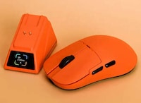 Charging Dock-Paired Gaming Mouses Image 2