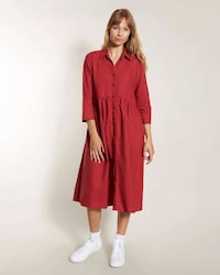 Understated Linen Apparel Image 1