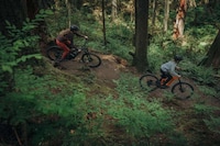 Kid-Friendly Electric Mountain Bikes Image 5