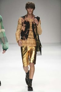 Shimmery Camouflage Menswear Image 4
