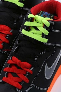 Halloween-Colored Kicks Image 4