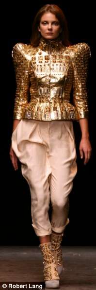 Spiked Shoulder Fashion Image 4