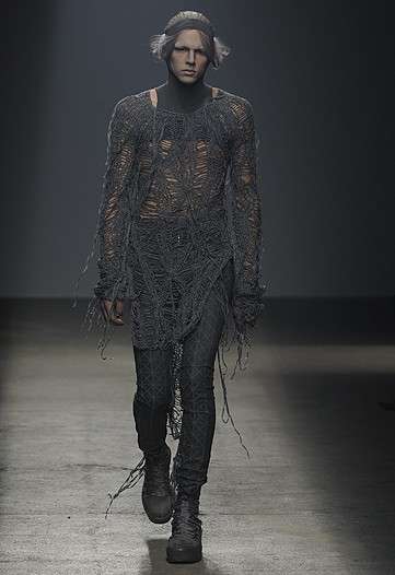 Apocalyptic Attire: The Gareth Pugh Spring 2010 Collection Apocalyptic Attire: The Gareth Pugh Spring 2010 Collection