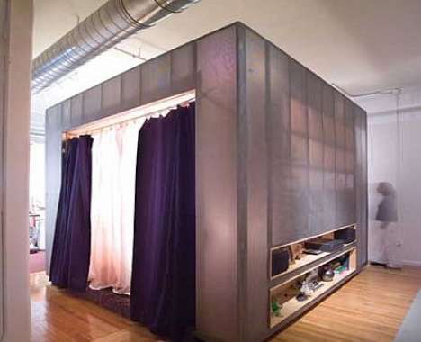 10 Bodacious Bedroom Layouts
