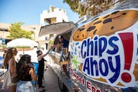 Ice Cream Sandwich Pop-Ups Image 1