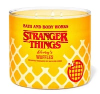 Streaming Series Scented Candles Image 2