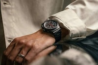 Chic Automotive Timepieces Image 1