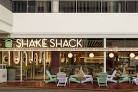 Creamy Thai-Inspired Shakes Image 2