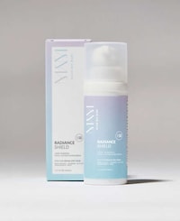 Eco-Friendly Luxury Suncare Image 1