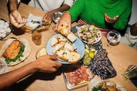 Friend-Finding Dinners Image 1