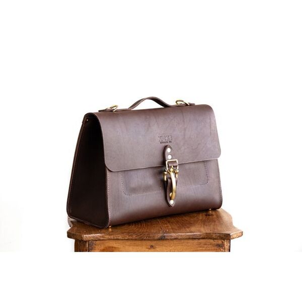 Ultra-Sophisticated Leather Travel Bags